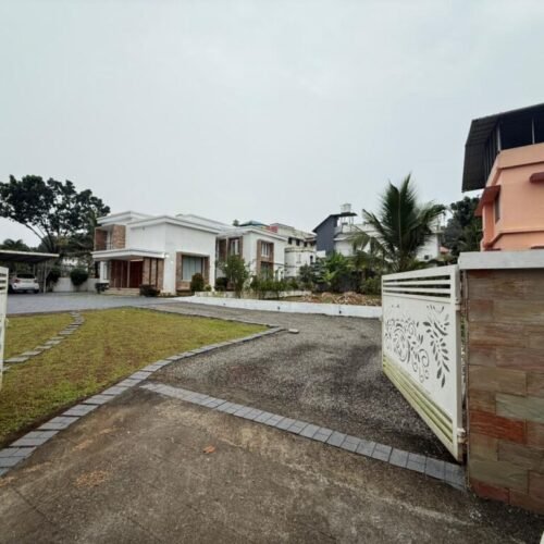 Florence 4 bhk edapally ac