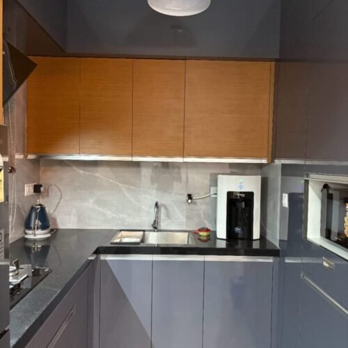 Nanma 1 by Snooze Living | 2BHK 002 A/C Vytila