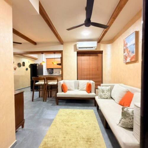 Zumi by Snooze Living 2BHK, Vytilla, AC 1